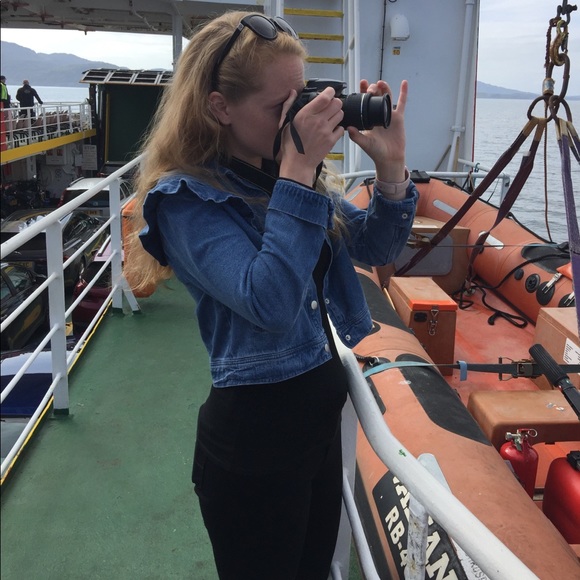 Meet your Posher, Hannah - Picture 3 of 8